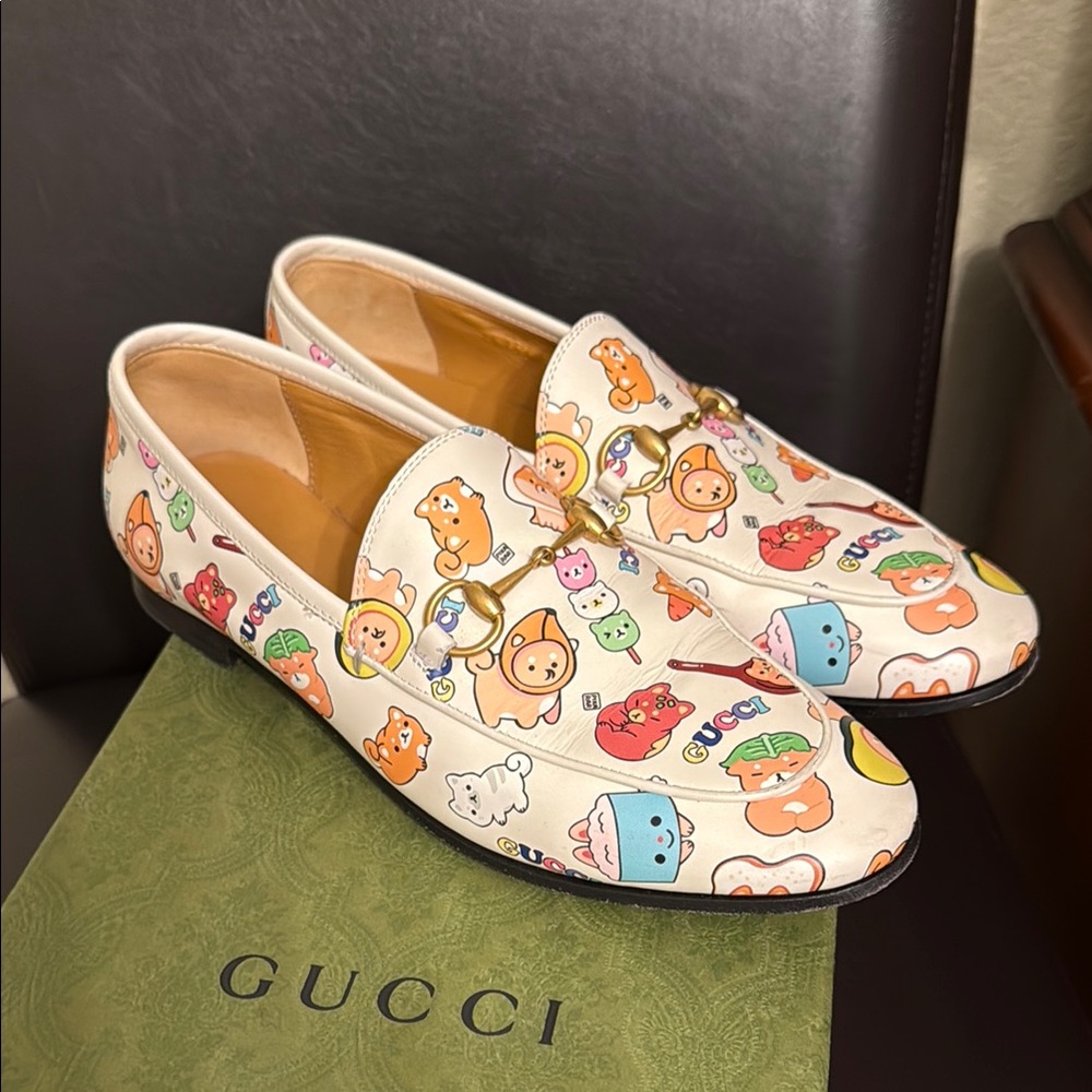 Gucci Cartoon Print Loafers